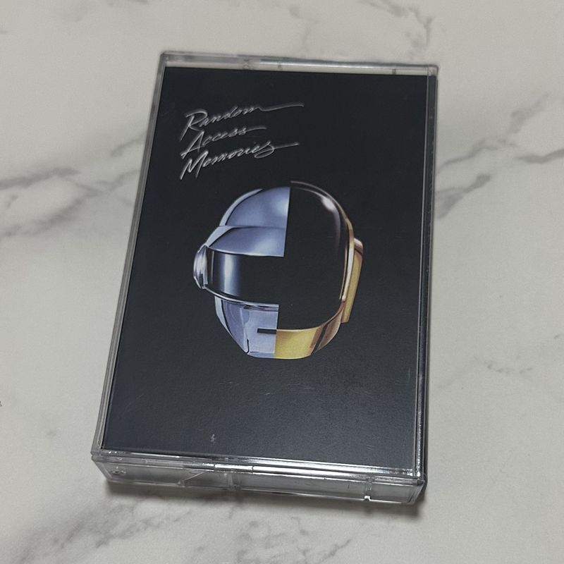 Electronics & Gadgets Charging Gocable 8 In 1 Edc 100W Cable - Кассетный альбом Daft Punk Band Random